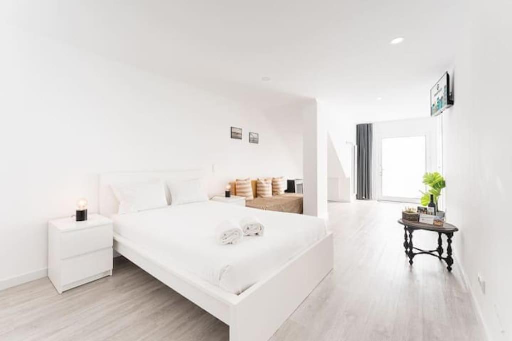 Opo - Fantastic Studio With Garden Porto Bagian luar foto