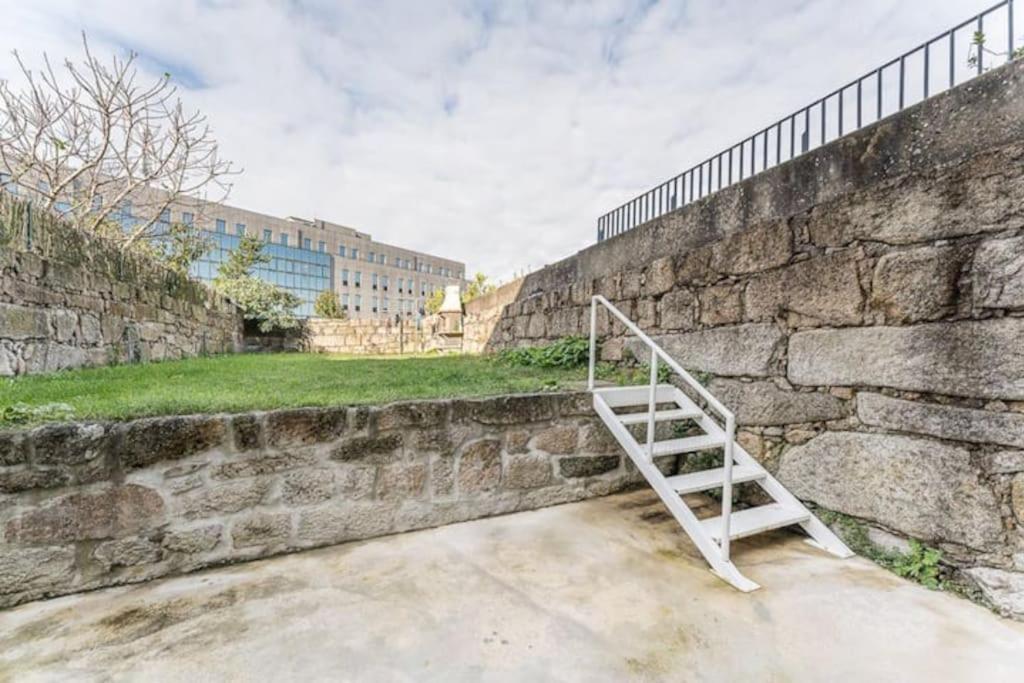 Opo - Fantastic Studio With Garden Porto Bagian luar foto